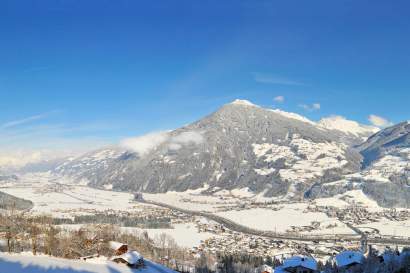 Ortsansicht-Stumm_Woergoetterfriends_erste_ferienregion_im_zillertal.jpg