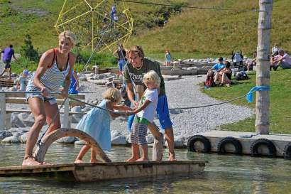 Wasserspielpark-Spieljoch-cWoergoetterfriends_erste_ferienregion_im_zillertal.jpg